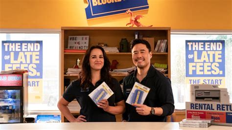 'Blockbuster' Review: Netflix Comedy Can't Scape Its Own Irony.